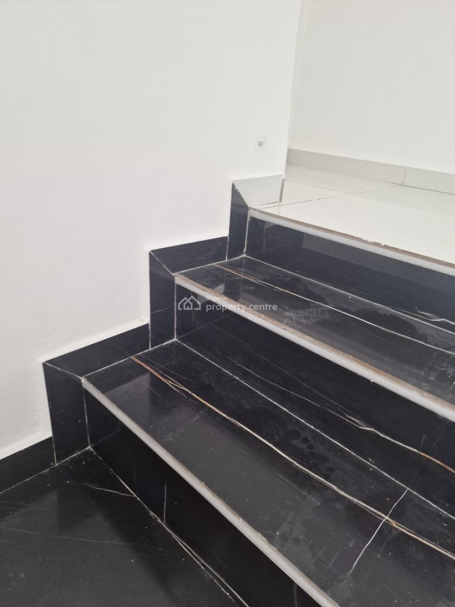 Beautifully Designed Home, Eleganza Orchid Road, Ikota, Lekki, Lagos, Semi-detached Duplex for Sale
