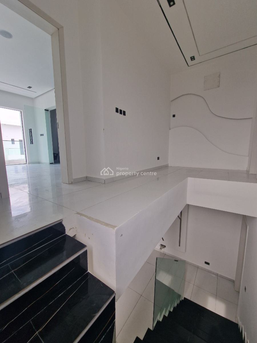Beautifully Designed Home, Eleganza Orchid Road, Ikota, Lekki, Lagos, Semi-detached Duplex for Sale