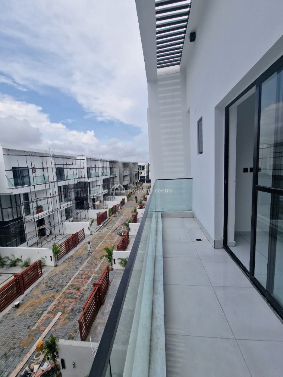 Beautifully Designed Home, Eleganza Orchid Road, Ikota, Lekki, Lagos, Semi-detached Duplex for Sale