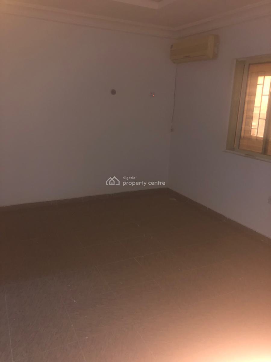 4 Bedroom Flat Available, Ikate, Lekki, Lagos, Flat / Apartment for Rent