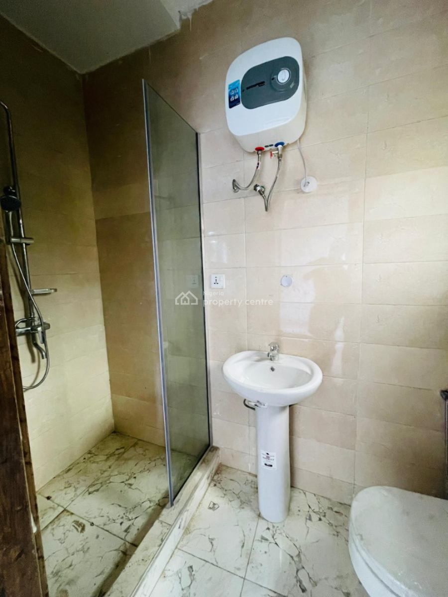 Lovely Built 3 Bedroom Apartment with Swimming Pool, Ikeja Gra, Ikeja, Lagos, Block of Flats for Sale