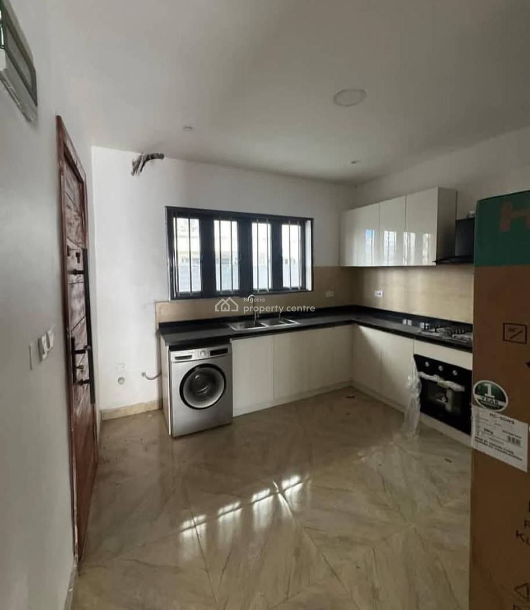 Luxury Newly Built 4 Bedroom Terrace Duplex with in a Service Estate, Lekki Phase 1, Lekki, Lagos, Terraced Duplex for Rent