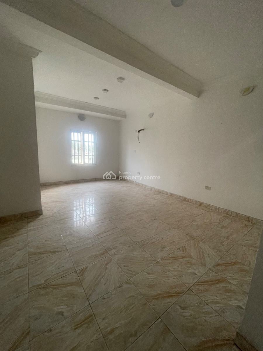 a Spacious 4 Bedroom Terrace Duplex with Bq, Mobil Road, Ilaje, Ajah, Lagos, Terraced Duplex for Rent
