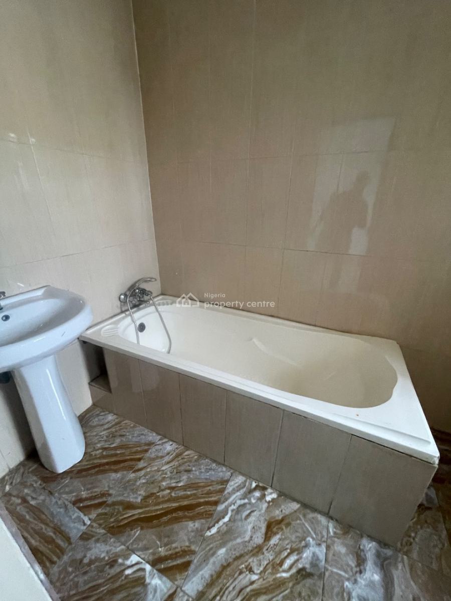 a Spacious 4 Bedroom Terrace Duplex with Bq, Mobil Road, Ilaje, Ajah, Lagos, Terraced Duplex for Rent