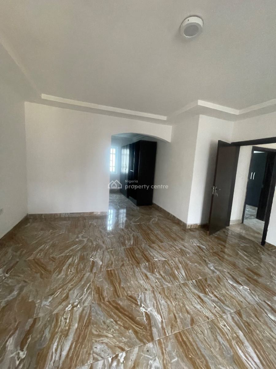 a Spacious 4 Bedroom Terrace Duplex with Bq, Mobil Road, Ilaje, Ajah, Lagos, Terraced Duplex for Rent