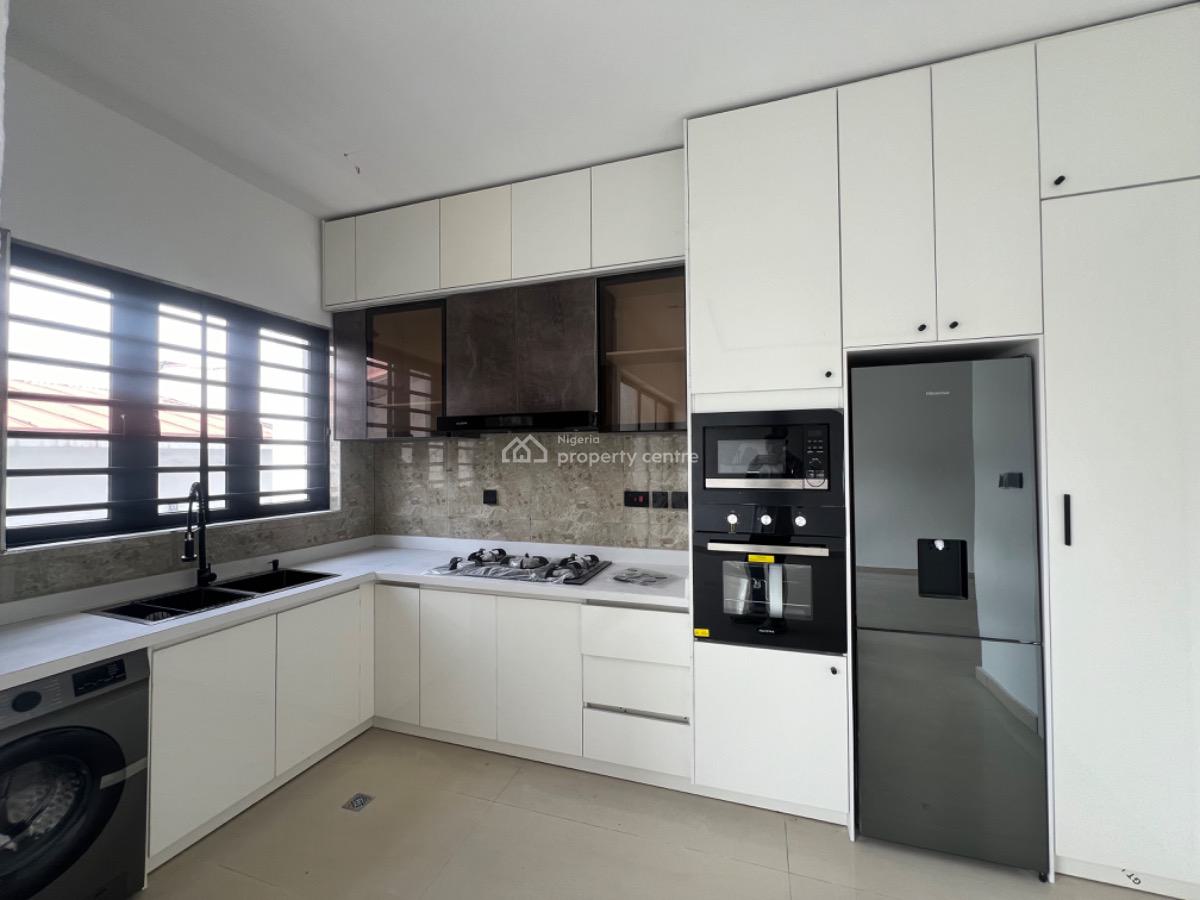 Luxury 2 Bedroom Apartment, Off The Providence, Lekki Phase 1, Lekki, Lagos, Flat / Apartment for Sale