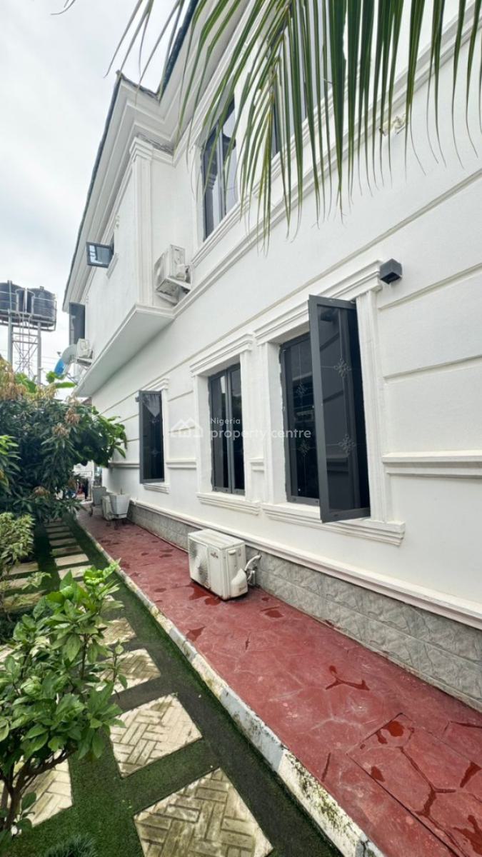 5-bedroom Duplex, Von Road, Lugbe District, Abuja, Detached Duplex for Sale