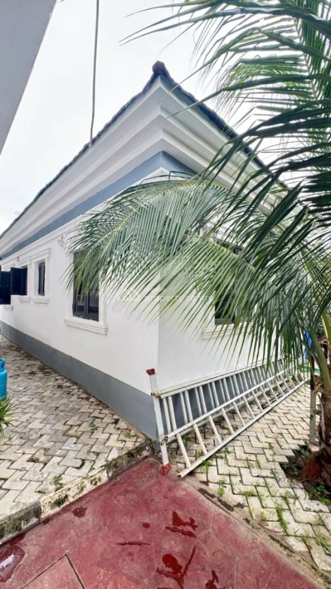 5-bedroom Duplex, Von Road, Lugbe District, Abuja, Detached Duplex for Sale