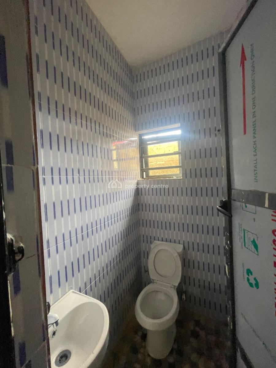 One Bedroom Flat, Yaba, Lagos, Mini Flat (room and Parlour) for Rent