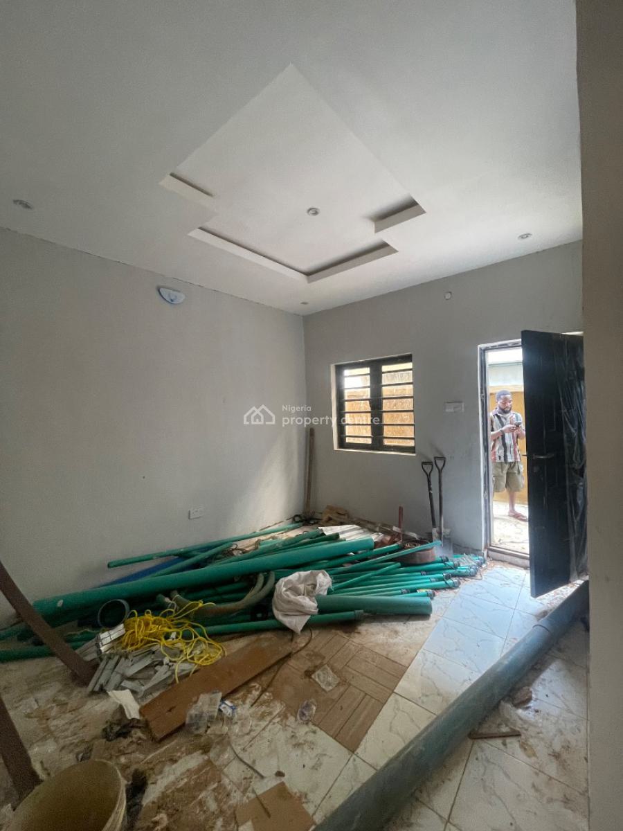 One Bedroom Flat, Yaba, Lagos, Mini Flat (room and Parlour) for Rent