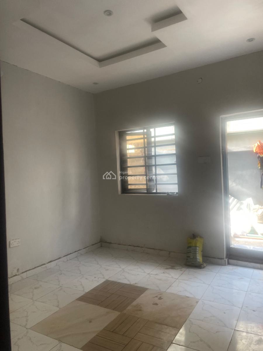 One Bedroom Flat, Yaba, Lagos, Mini Flat (room and Parlour) for Rent