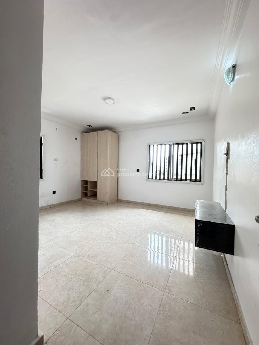 Self Serviced 3 Bedrooms Apartments, Ologolo, Lekki, Lagos, Flat / Apartment for Rent