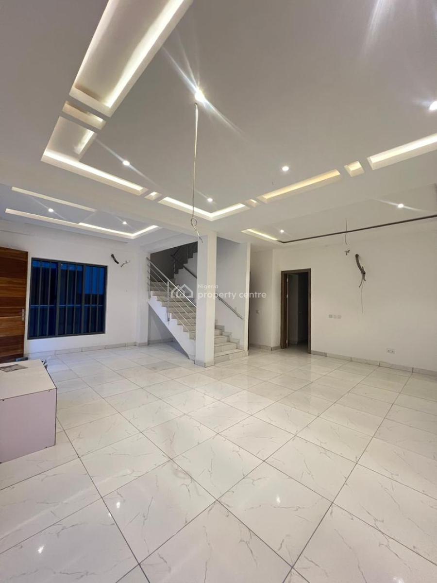 Executive 4 Bedroom Semi Detached, Osapa, Lekki, Lagos, Semi-detached Duplex for Sale