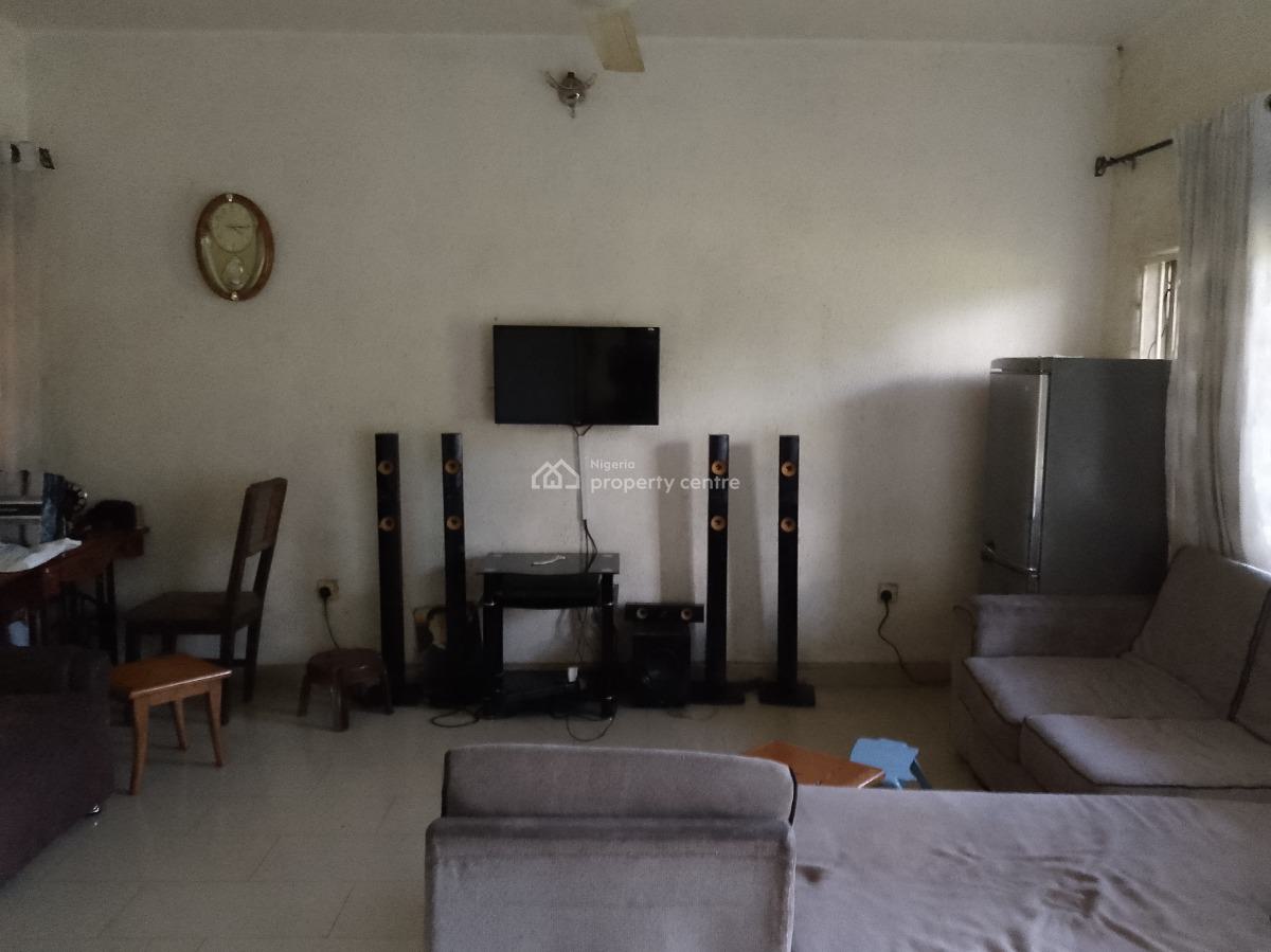 Distress Block of Flat, Finance Quarters, Wuye, Abuja, Mini Flat (room and Parlour) for Sale