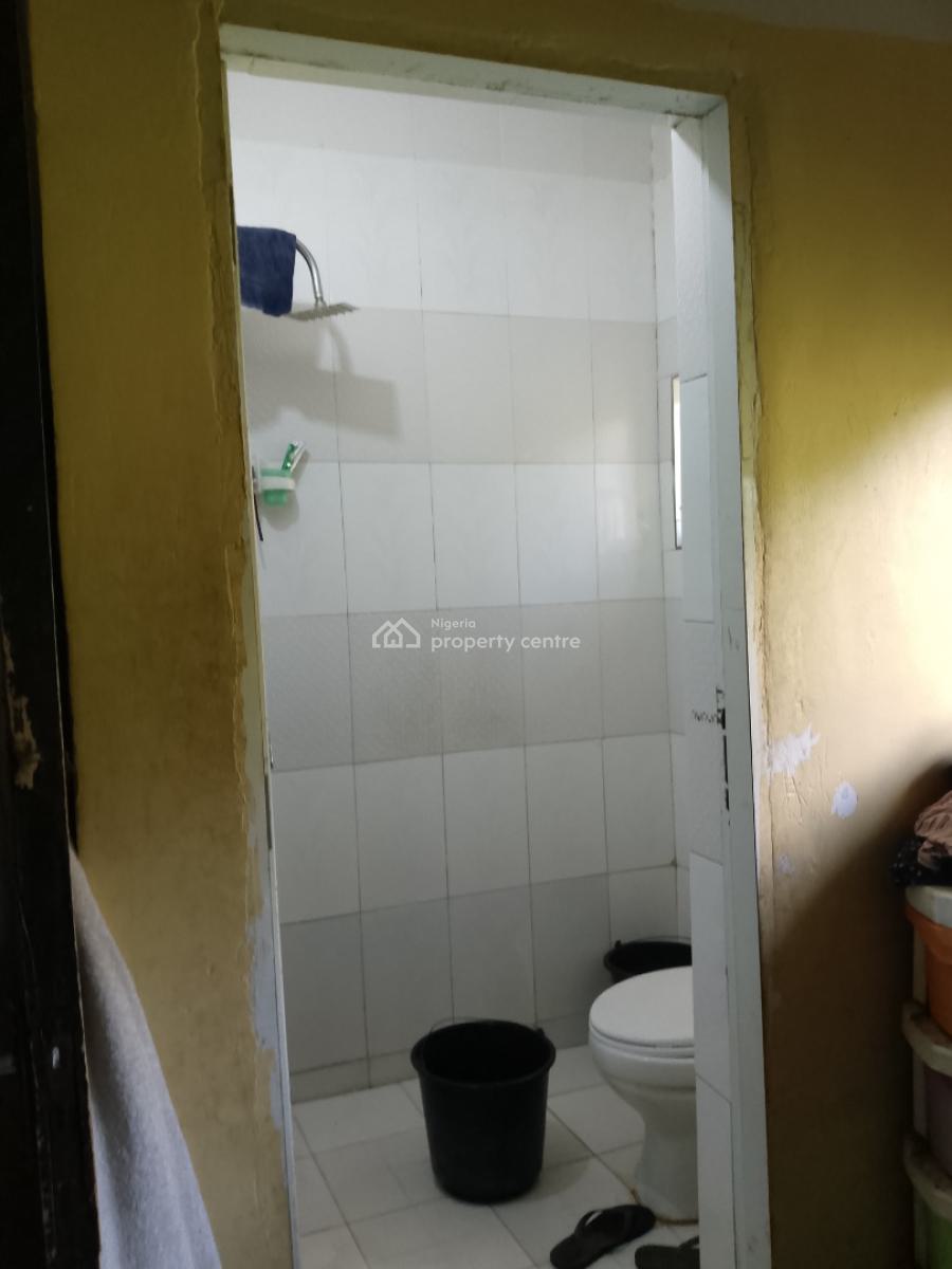 Distress Block of Flat, Finance Quarters, Wuye, Abuja, Mini Flat (room and Parlour) for Sale
