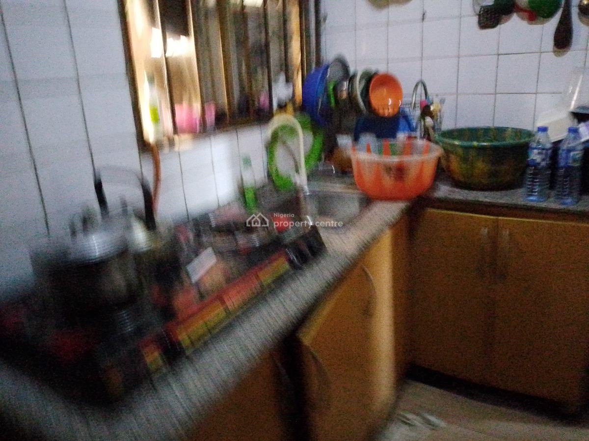 Distress Block of Flat, Finance Quarters, Wuye, Abuja, Mini Flat (room and Parlour) for Sale