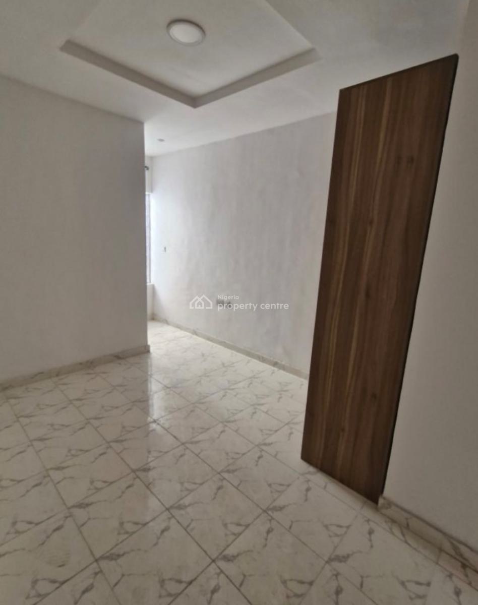 3 Bedroom Terrace with Its Own Gate, Abraham Adesanya, Ajah, Lagos, Terraced Duplex for Sale