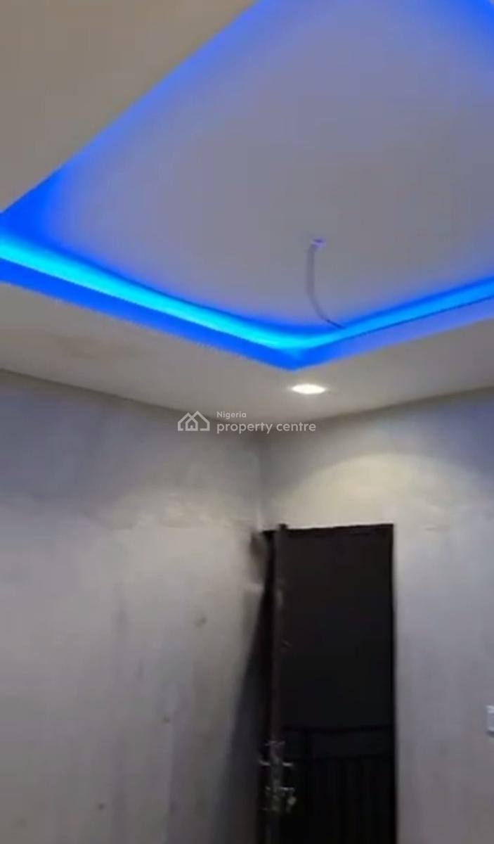 a Decent Spacious Room Self Contain, Shomolu, Lagos, Self Contain (single Rooms) for Sale