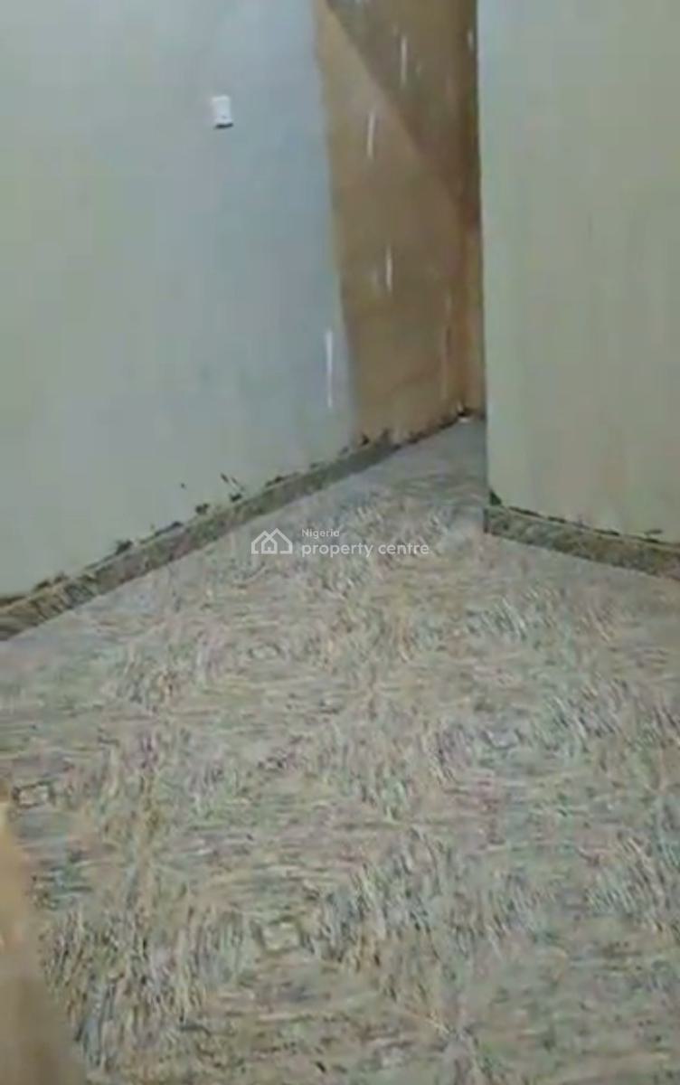 a Decent Spacious Room Self Contain, Shomolu, Lagos, Self Contain (single Rooms) for Sale