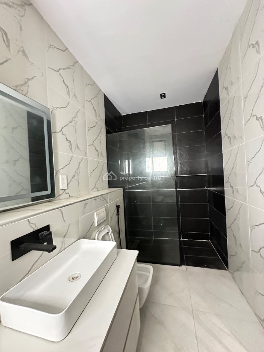 Beautifully Built 4 Bedroom Terrace Duplex, Lekki Phase 1, Lekki, Lagos, Terraced Duplex for Rent