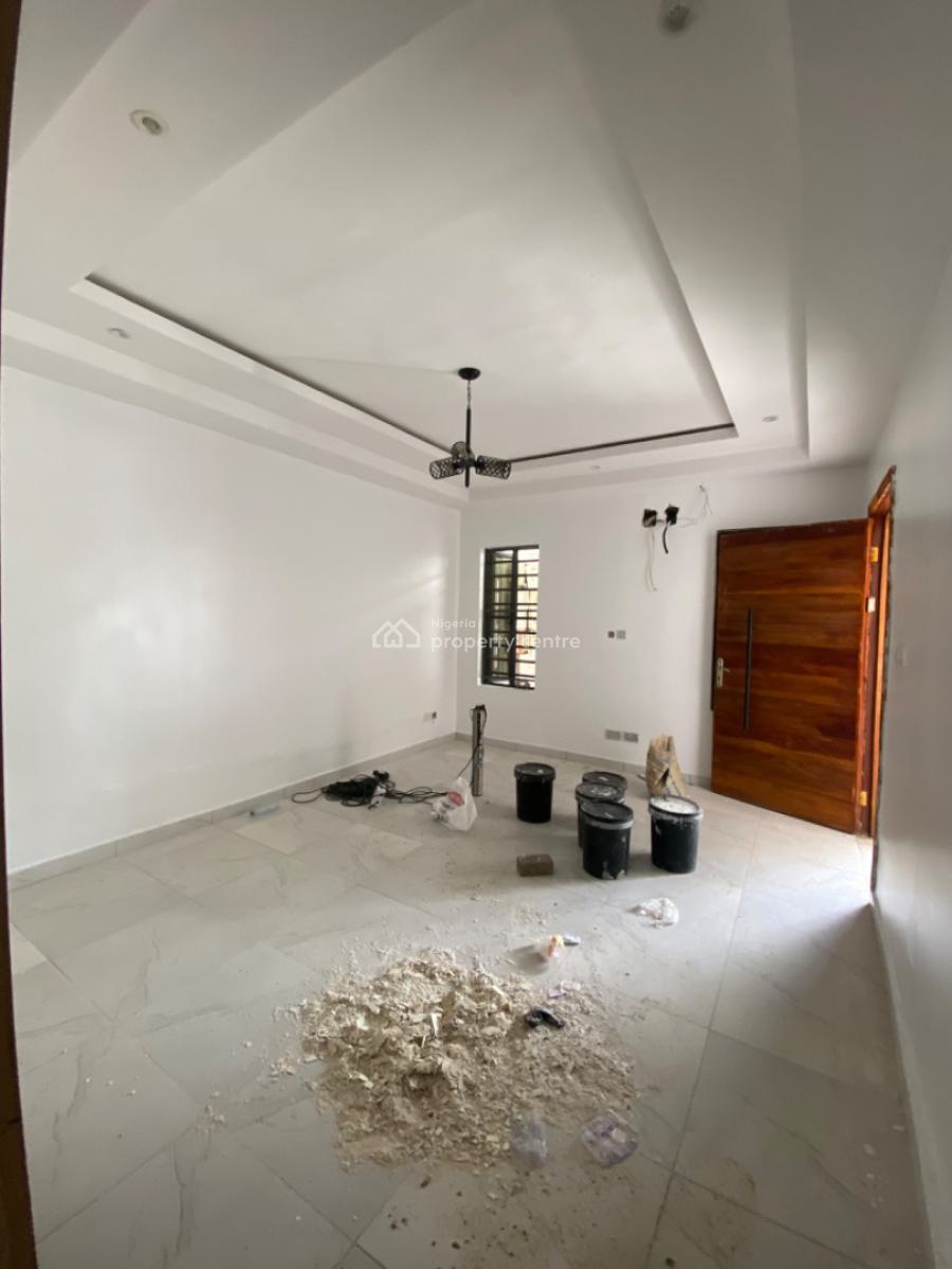 Relative New 2 Bedrooms with Self Compound, Ilasan, Lekki, Lagos, Flat / Apartment for Rent