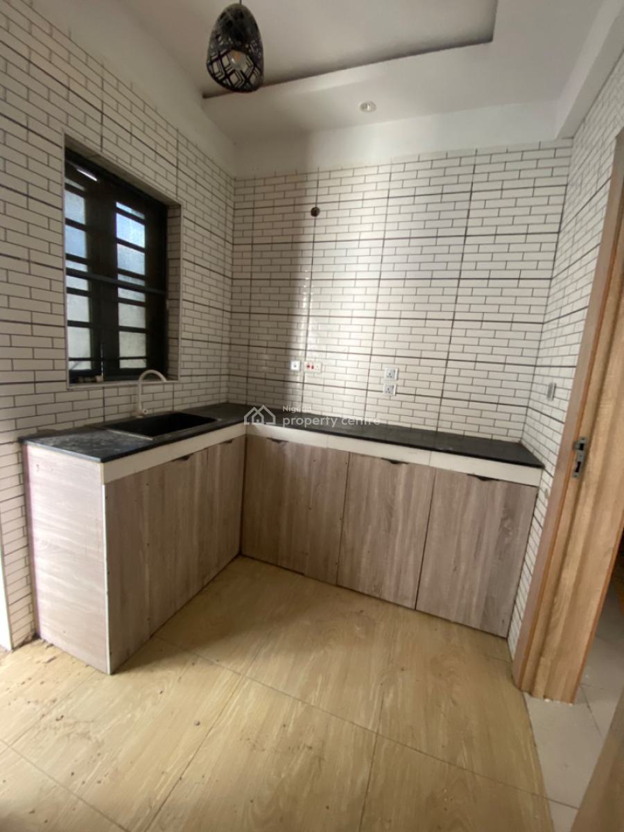Relative New 2 Bedrooms with Self Compound, Ilasan, Lekki, Lagos, Flat / Apartment for Rent