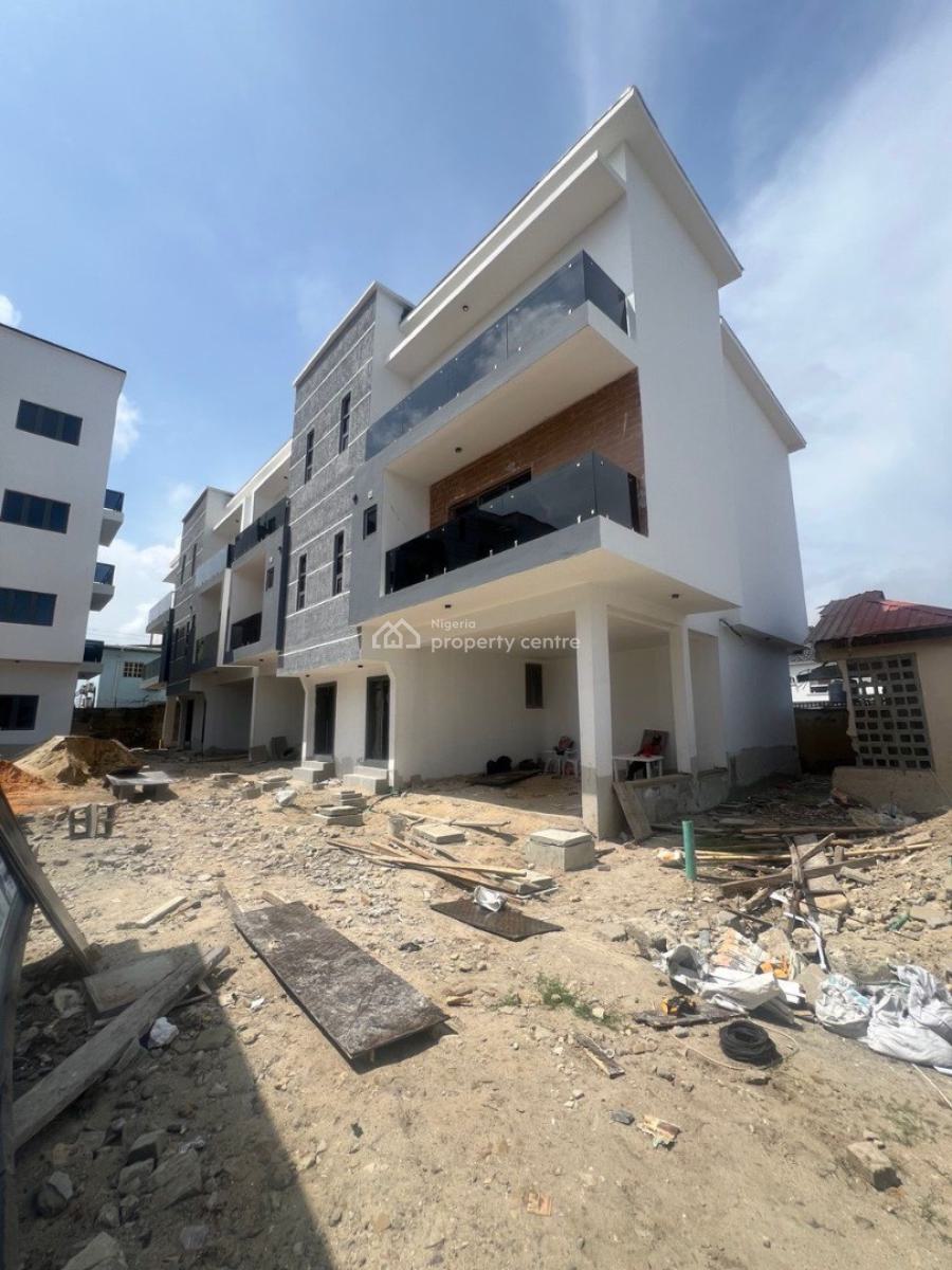Serviced 4-bedroom Terrace Duplex with Bq, Ologolo, Lekki, Lagos, Terraced Duplex for Sale