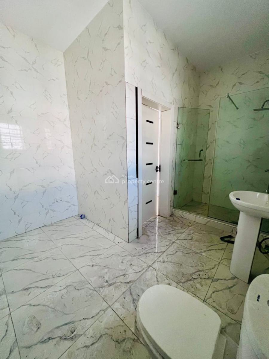 4 Bedroom Spacious Terrace in a Serviced Estate with Pool, Gym, Playground, Orchid Road Before The Roundabout, Lafiaji, Lekki, Lagos, Terraced Duplex for Sale