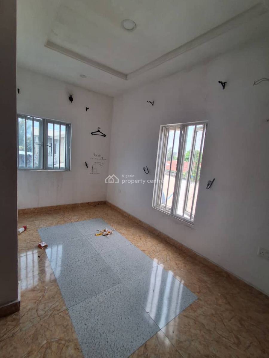 Clean and Spacious 2 Bedroom (upstairs), Badore, Ajah, Lagos, Flat / Apartment for Rent