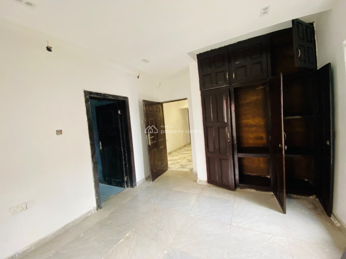 Self Serviced Miniflat with Large Kitchen, Off Admiralty Way, Lekki Phase 1, Lekki, Lagos, Mini Flat (room and Parlour) for Rent
