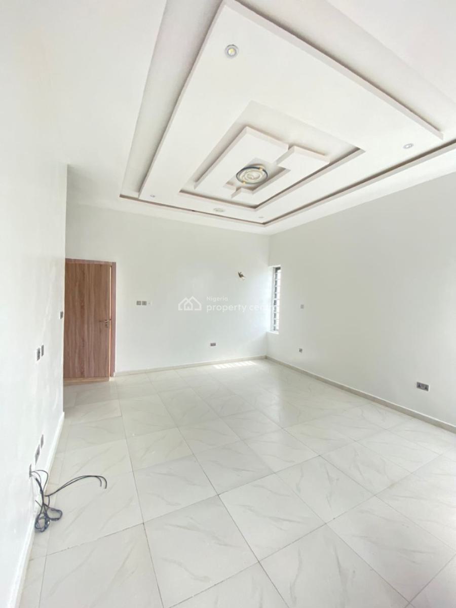 Lovely 4 Bedroom Semi Detached Duplex with Big Compound Spacious, Ikota, Lekki, Lagos, Semi-detached Duplex for Rent