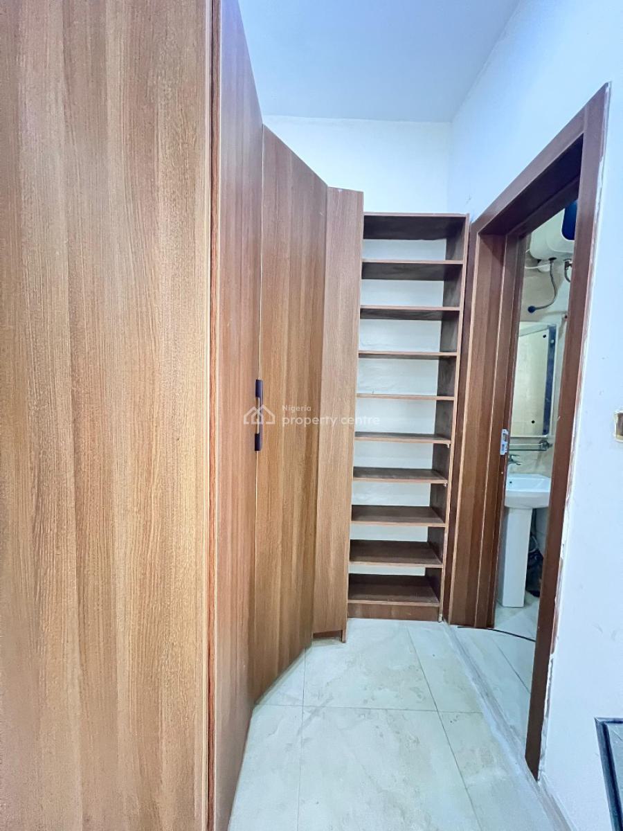 Neatly Built 4 Bedroom Terrace Duplex with Bq ,pool & Gym, Ikate, Lekki, Lagos, Terraced Duplex for Rent