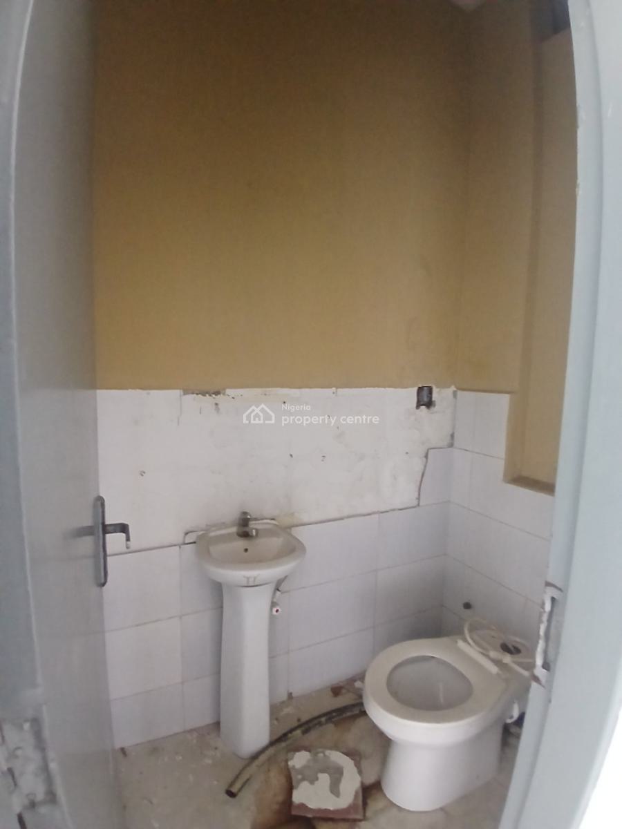 2 Bedroom Office Space (upstairs), Victoria Island (vi), Lagos, Office Space for Rent