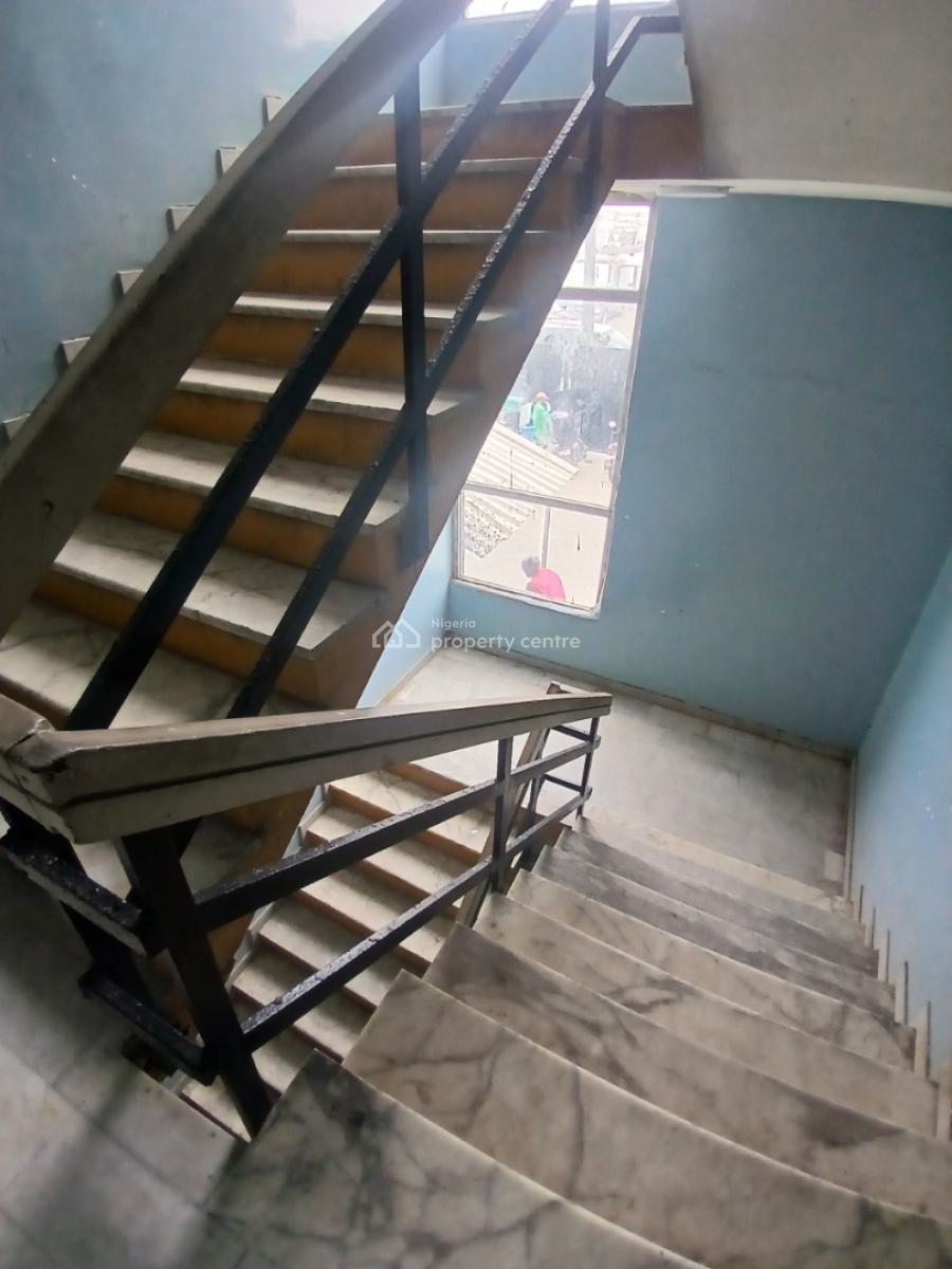 2 Bedroom Office Space (upstairs), Victoria Island (vi), Lagos, Office Space for Rent