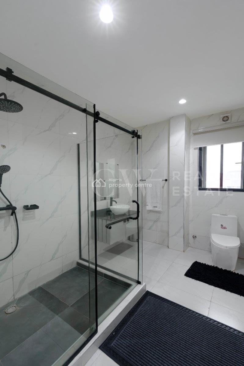 Delightful and Exquisite Spacious Neely Renovated 5 Bedroom Duplex, Lekki Phase 1, Lekki, Lagos, Detached Duplex for Rent