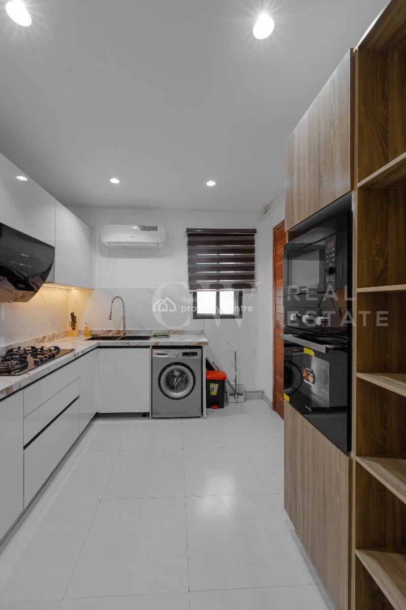 Delightful and Exquisite Spacious Neely Renovated 5 Bedroom Duplex, Lekki Phase 1, Lekki, Lagos, Detached Duplex for Rent