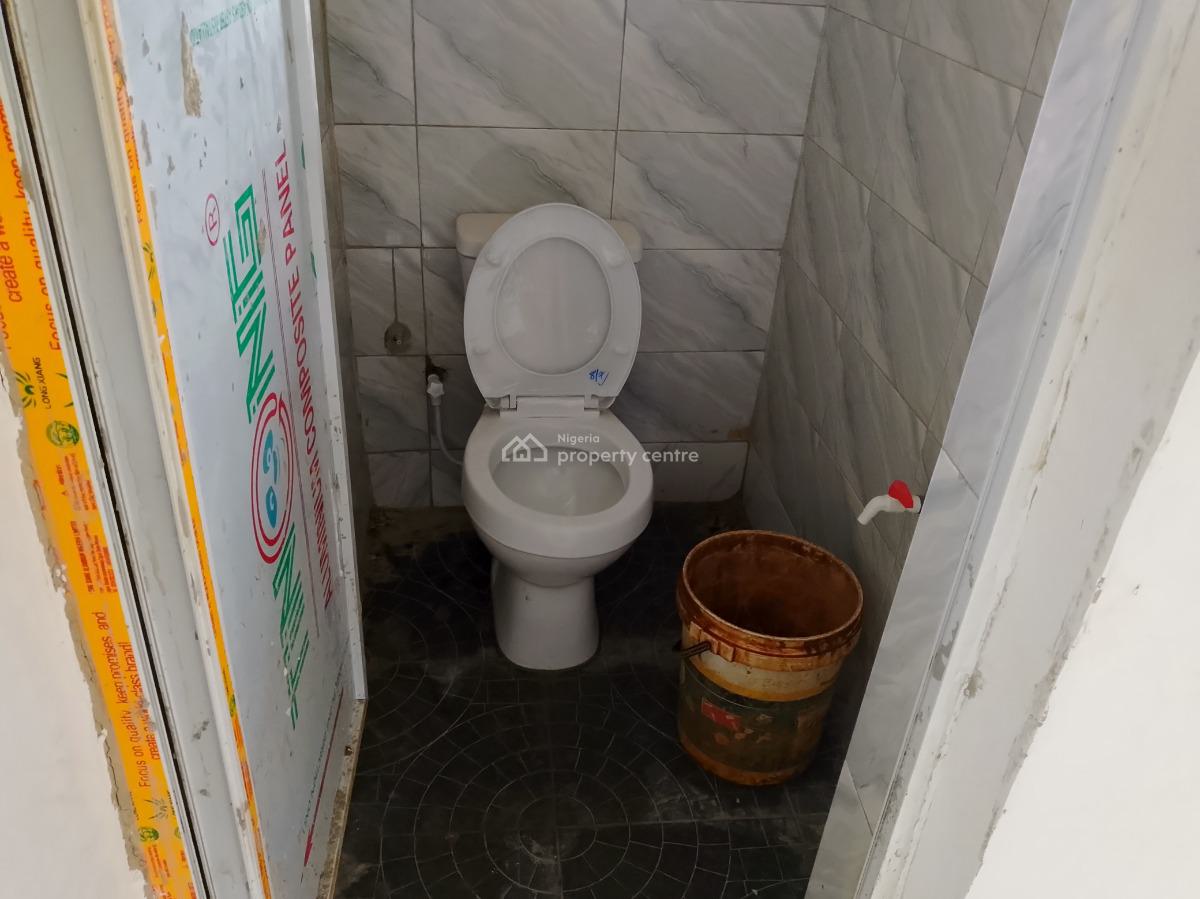 Newly Built Luxury Room Self Contain, Oyadiran Estate Extension, Sabo, Yaba, Lagos, Flat / Apartment for Rent