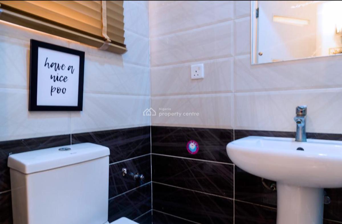 Nicely Furnished 2 Bedroom Apartment, Victoria Island (vi), Lagos, Flat / Apartment Short Let