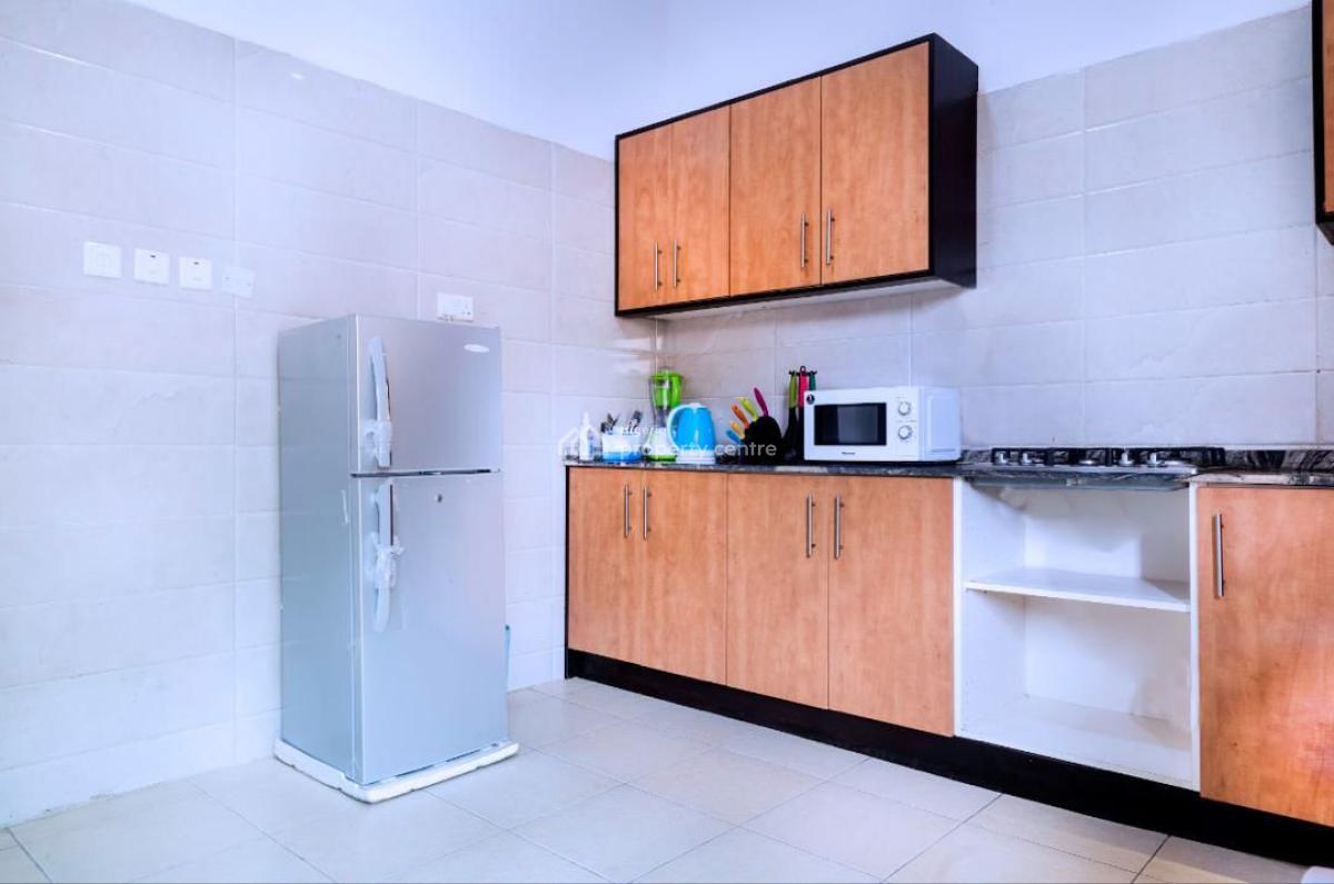 Nicely Furnished 2 Bedroom Apartment, Victoria Island (vi), Lagos, Flat / Apartment Short Let