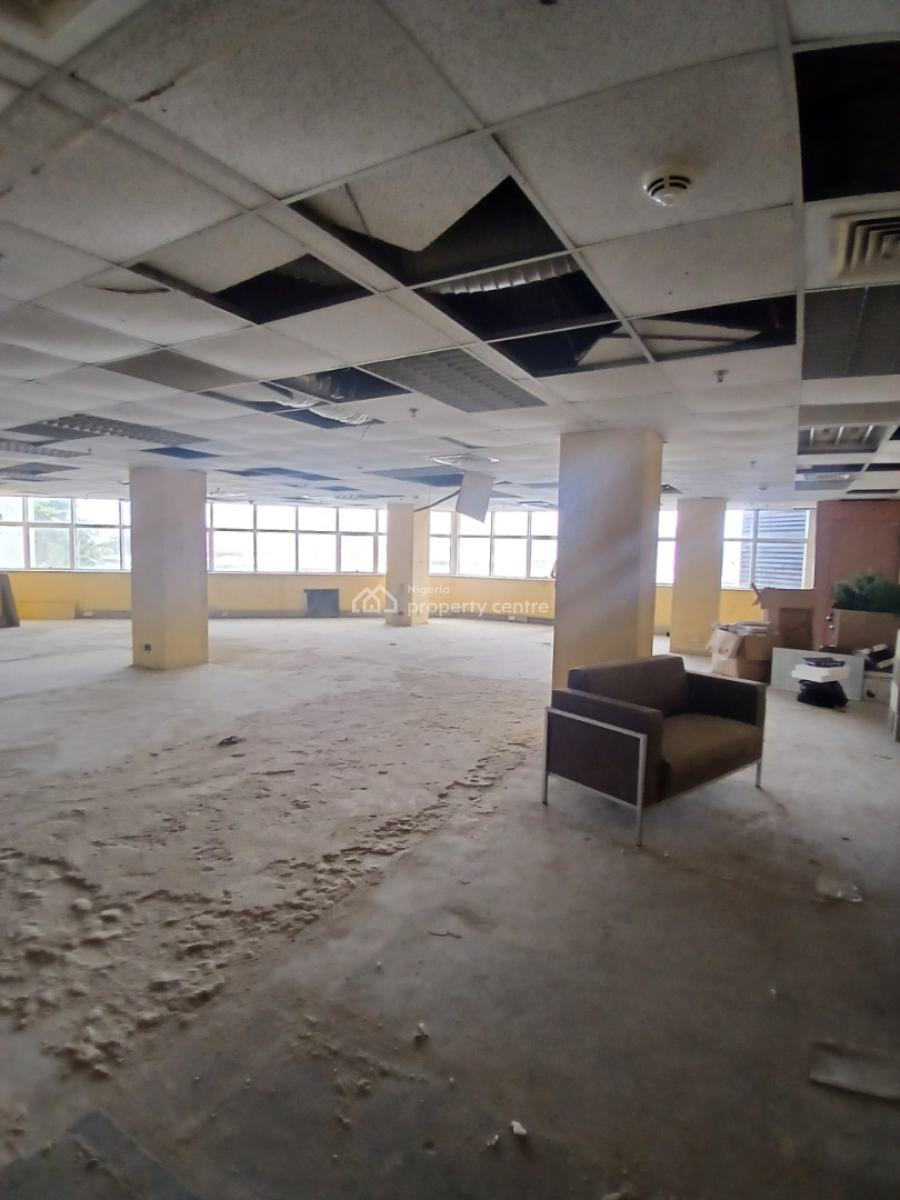 Fully Serviced 300sqm Open Plan Office (3rd Floor), Victoria Island (vi), Lagos, Office Space for Rent