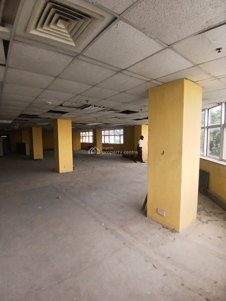 Fully Serviced 300sqm Open Plan Office (3rd Floor), Victoria Island (vi), Lagos, Office Space for Rent