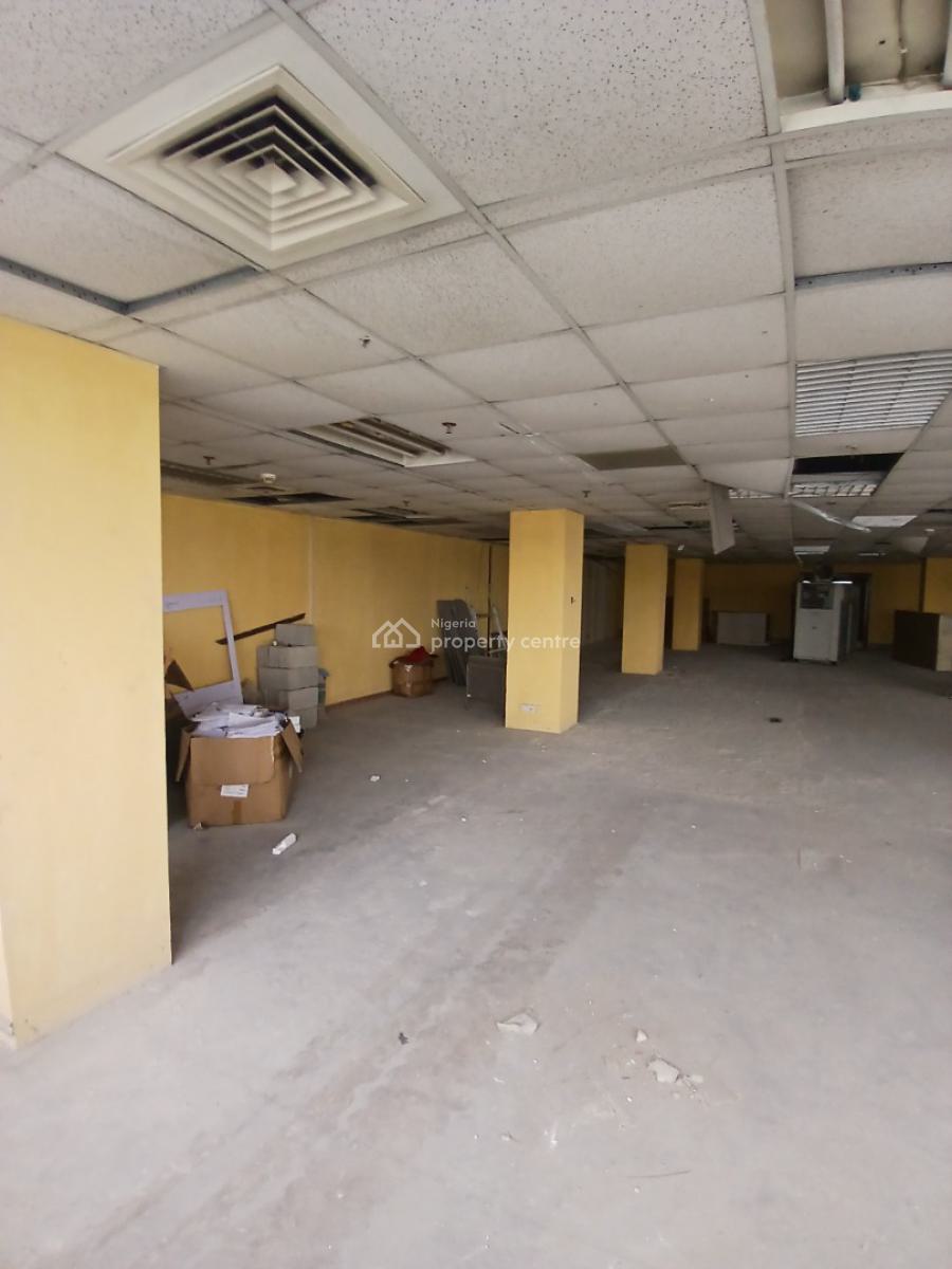 Fully Serviced 300sqm Open Plan Office (3rd Floor), Victoria Island (vi), Lagos, Office Space for Rent