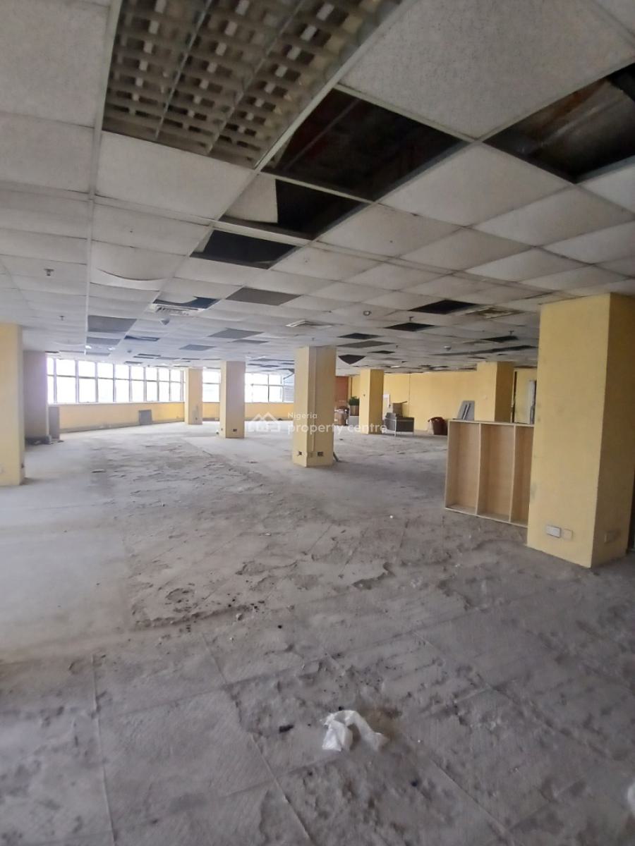Fully Serviced 300sqm Open Plan Office (3rd Floor), Victoria Island (vi), Lagos, Office Space for Rent