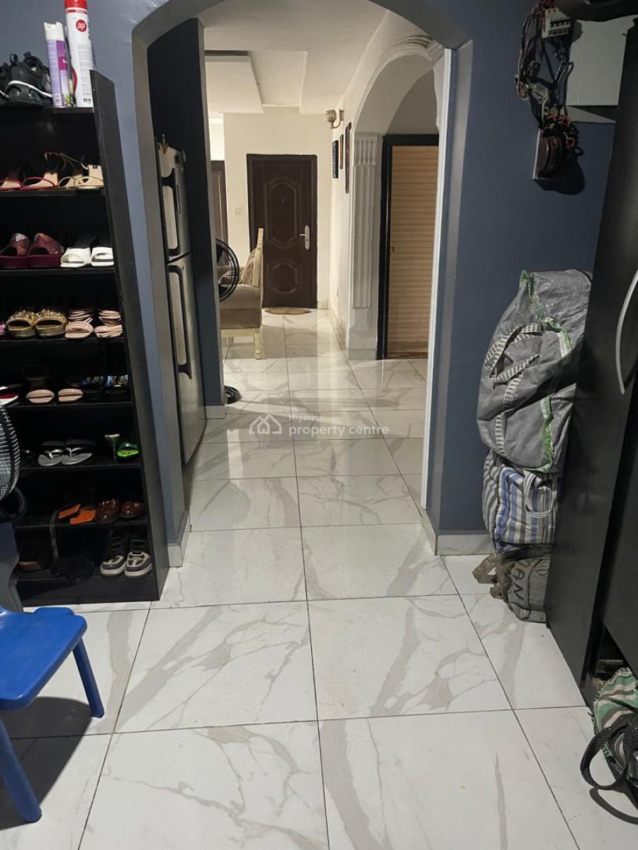 Fairly Used 3 Bedroom Apartment with Bq, 69rd 6th Avenue, Gwarinpa, Abuja, Block of Flats for Sale