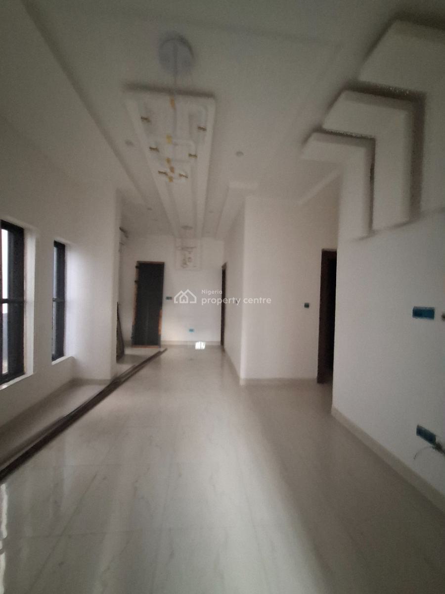 Standard 2 Bedroom Apartment with Acs, Guzape District, Abuja, Flat / Apartment for Rent