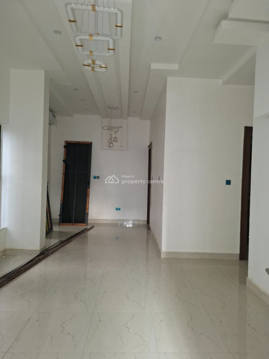 Standard 2 Bedroom Apartment with Acs, Guzape District, Abuja, Flat / Apartment for Rent