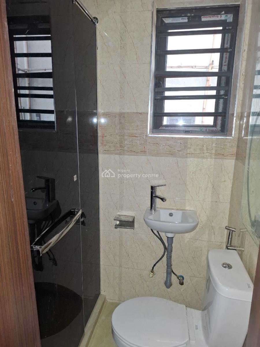 Standard 2 Bedroom Apartment with Acs, Guzape District, Abuja, Flat / Apartment for Rent