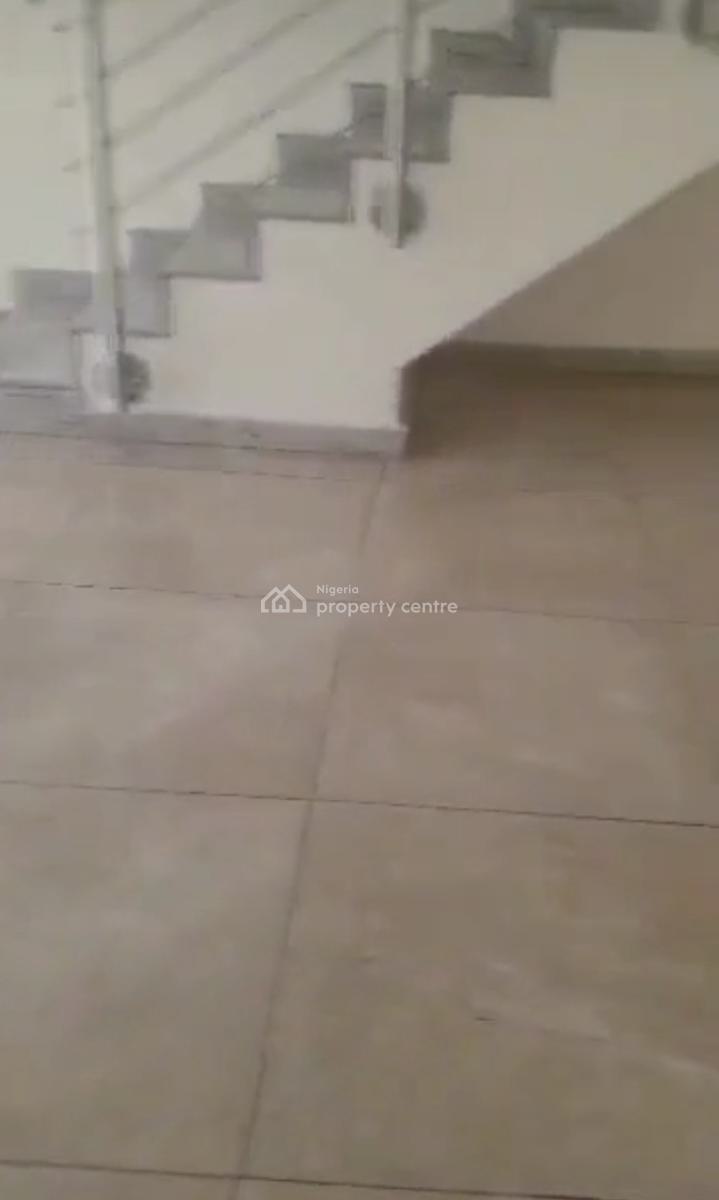 Partly Furnished 5 Bedrooms Terraced Duplex, Gra Phase 2, Magodo, Lagos, Terraced Duplex for Rent