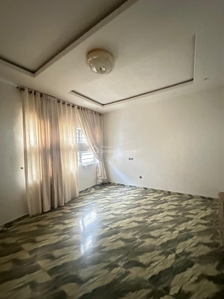 Standard Master Bedroom with an External Private Kitchen., Ikota Gra, Ikota Villa, Ikota, Lekki, Lagos, Self Contain (single Rooms) for Rent