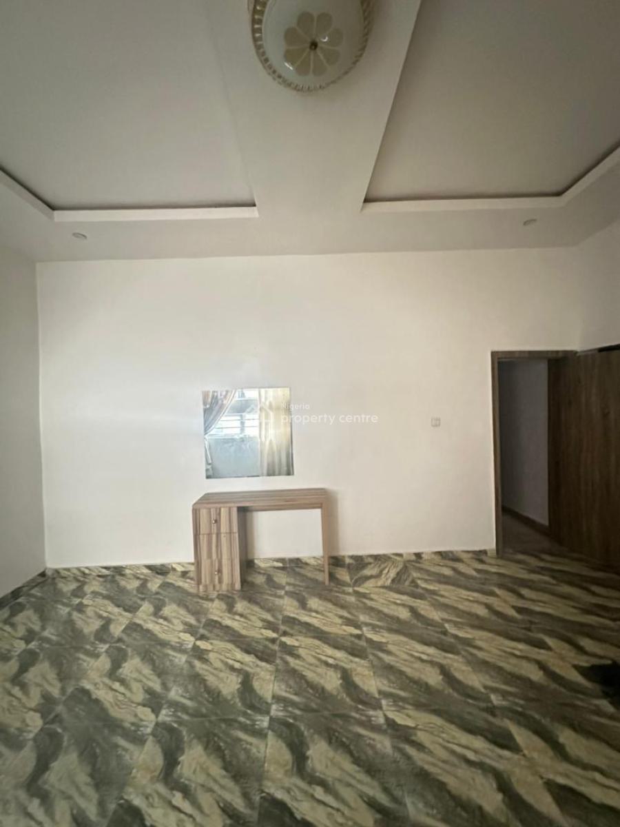 Standard Master Bedroom with an External Private Kitchen., Ikota Gra, Ikota Villa, Ikota, Lekki, Lagos, Self Contain (single Rooms) for Rent